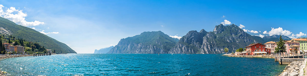 Ferienanlagen mit Seeblick Gardasee