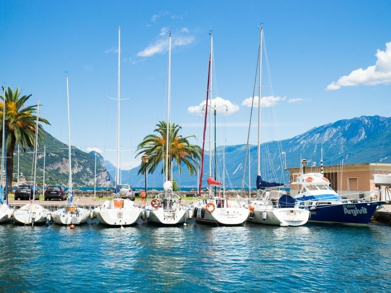 Ferienhäuser mit Seeblick am Gardasee