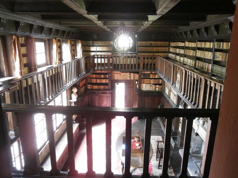 Casa del Podestà in Lontano