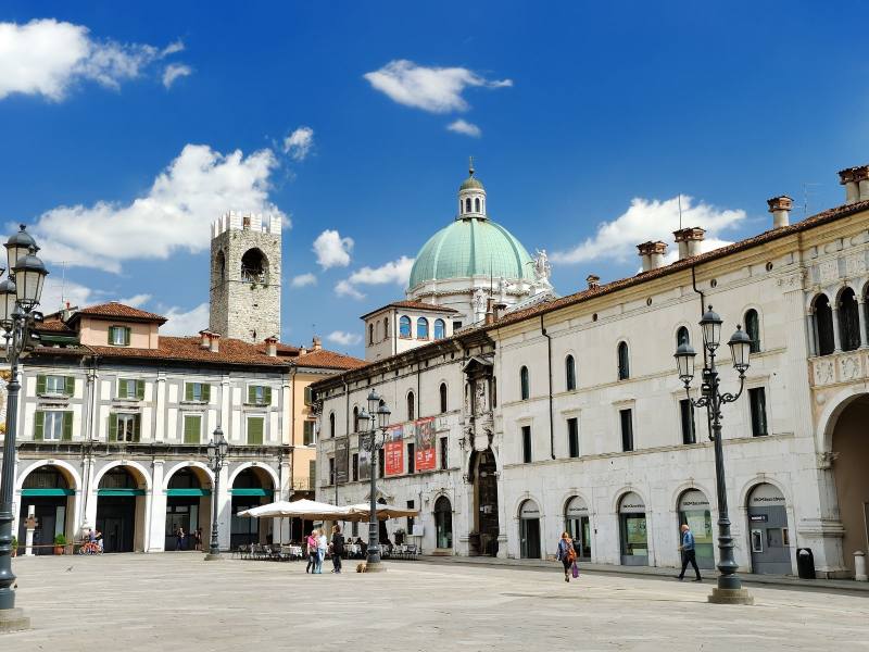 Wochenmarkt in Brescia – Mercato di Brescia